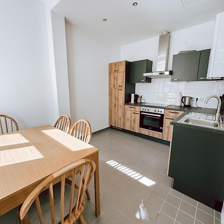 וינה Zentrales Apartment Naehe Schoenbrunn - 5 Pers מראה חיצוני תמונה
